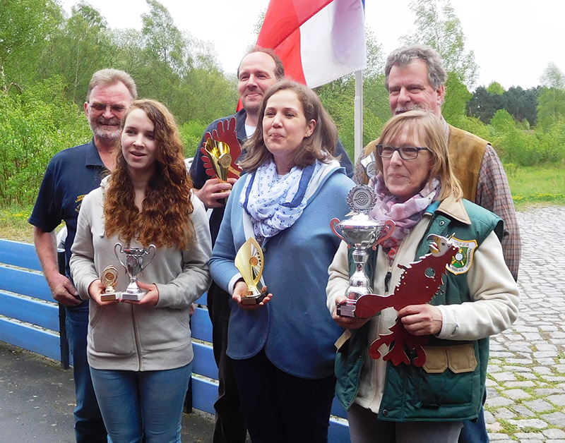Kreisschützenverband Pinneberg - Vogelschießen beim PSV gut besucht trotz schlechten Wetters