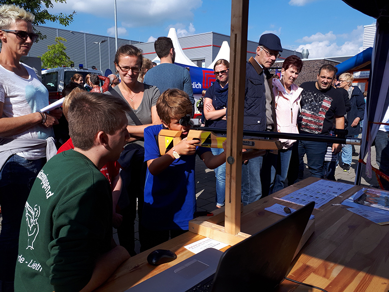 Kreisschützenverband Pinneberg - Kreisjugend beim Familientag in Tornesch-Ahrenlohe